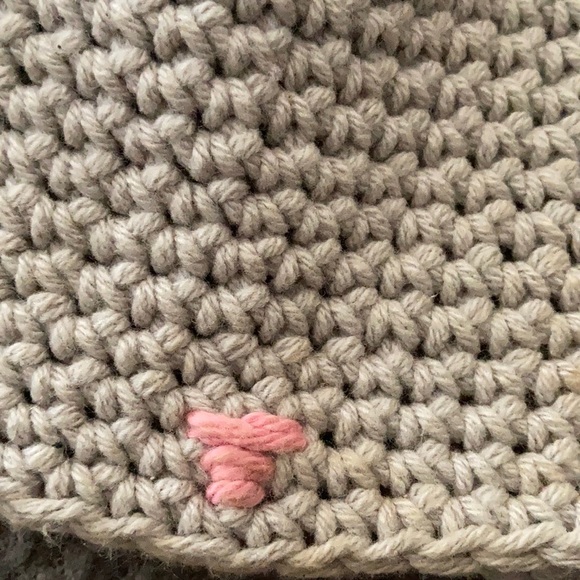 Handmade hat - Picture 4 of 5